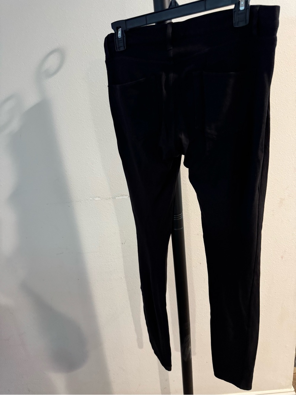 GAP Black Women's Slim Leggings